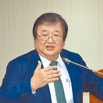 衛長拋跨科支援惹議 護團喊告