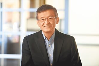 大馬華裔陳立武掌英特爾 不放棄代工