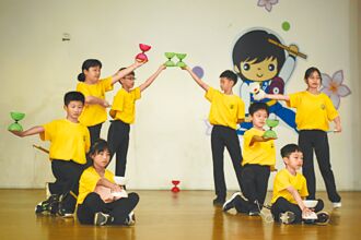 苗栗之光 談文國小扯鈴隊 全國賽奪10金