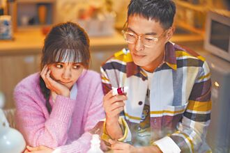 楊祐寧求生欲強 笑勸男性坐著尿尿