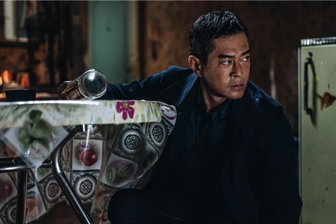 古天乐《恶行之外》片中痛失爱女。（华映提供）