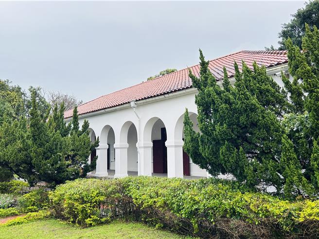 淡水小白宫歷经1年的整修后，将于3月17日重新开放。（张铠乙摄）