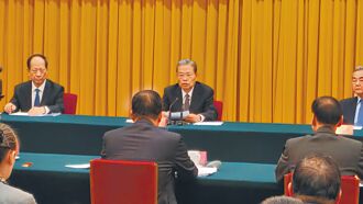 學者：北京展定力 不隨賴起舞