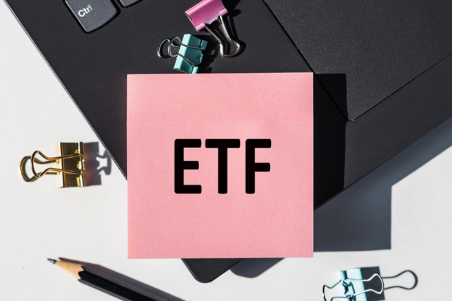 6檔规模千亿以上高股息ETF，今年报酬率全为正数，胜过许多市值型ETF。（达志影像）