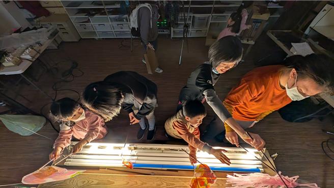 东山国小今日上午举办创客营招生说明会。（图／东山国小提供）