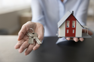 百年老屋翻新大揭秘！ 入住10年夫妻嚇傻：1結構沒了