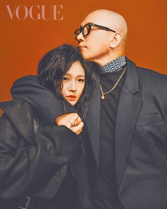 大S金宝山安息 小S送亡姊「一切顺利圆满」