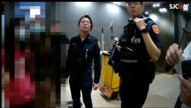 警方获报到场了解状况，随后就把母女三人带回。（翻摄画面）