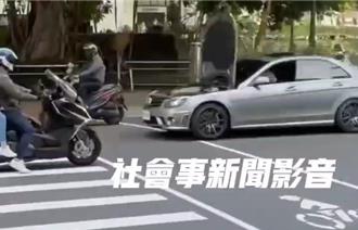 找到了！賓士掀引擎蓋盲開3公里 車主：賣車遇警不想被查扣