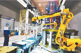 陆1-2月工业生产增速回落？陆官员：市场供求矛盾凸显