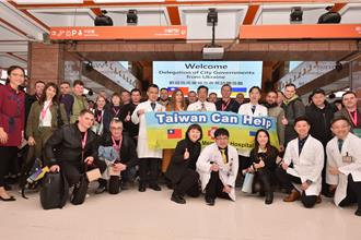 烏克蘭10城市正副首長參訪馬偕醫院 強化醫療教育交流