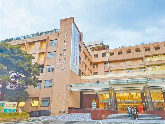 聯合醫院回應，住院醫師月薪由本薪、職級加給及生活津貼構成，並依法投保、給予加班費加成，部分獎勵金採按月發放。（本報資料照片）