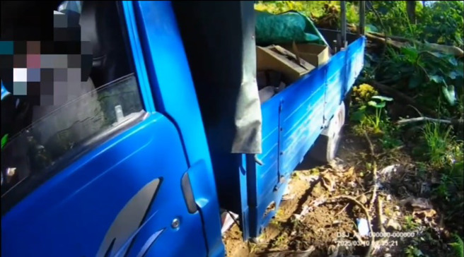 花莲小货车失窃，窃贼逃新城熟睡车内遭警逮。（图警方提供／简铭柱翻摄）