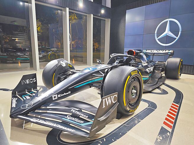Mercedes-AMG F1 W14 E Performance赛车。（陈大任摄）