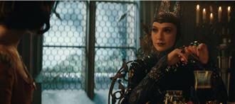 蓋兒加朵成最美壞皇后！為演《白雪公主》花一個月練唱