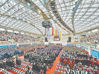 上台大便 请给年轻人机会