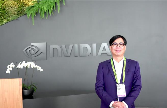 NVIDIA 全球副总裁亲自带领市府团队参访 NVIDIA 总部，深入了解全球最先进的 AI 发展环境与企业文化。（图／高市经发局）