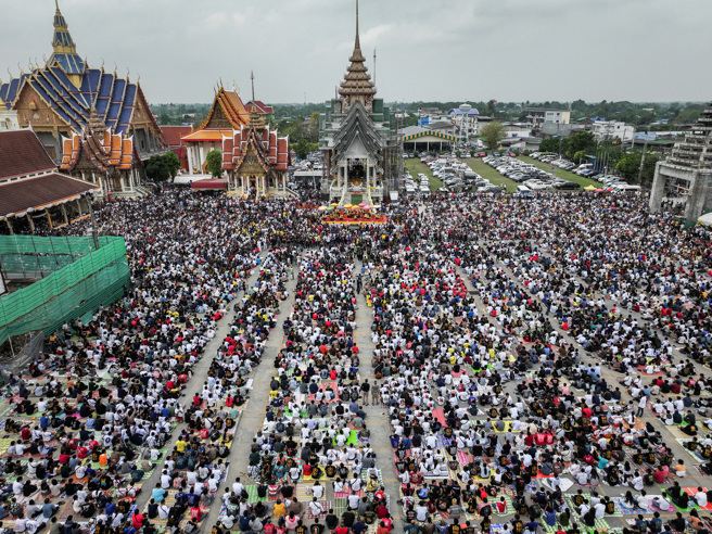 泰国当局据传有意缩短外国旅客的免签停留期限。（图／路透社）
