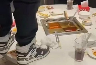 海底撈遇尿尿屁孩 請客男獲2.6萬補償 朋友卻要求平分