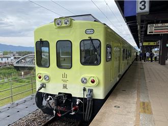 雄狮「山岚号」观光列车4／19启程 穿梭花东纵谷享山海滋味