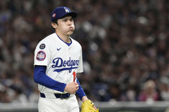 MLB》佐佐木朗希首秀飆162公里火球！控球走鐘3局5保送退場