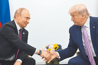 雙普通話 普丁要求美停止對烏軍援