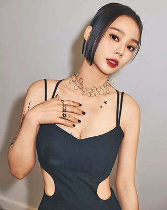 孙淑媚激吻连晨翔 喊卡各自喘