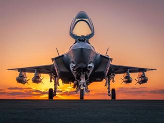 以军F-35I外挂JDAM对地打击创首例