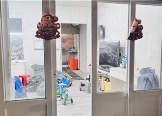 澎湖馬公清晨不平靜  連爆砸店、砸車