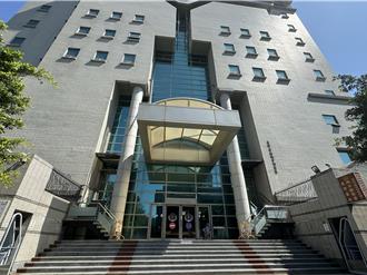 台南爆国小师偷拍学生遭收押 教育局：最重解聘终身不得任教