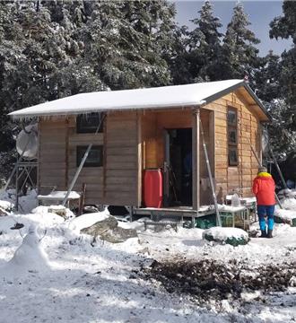 奇萊東稜山難1死！誤判天氣又裝備不足  資深山友難敵大雪