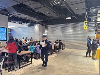 南港LaLaport突傳火警警報！「美食街鐵門全降下」 三井急回應
