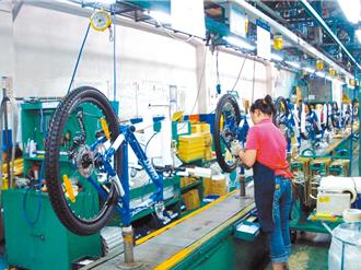 川普1.0衝擊我外銷訂單連13黑  經部提醒2.0版美中貿易戰衝擊