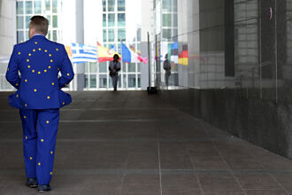 歐下修2月通膨 可望續降息