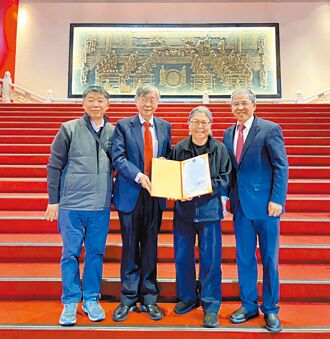 沈祖海家族連16年捐款聖約翰科大