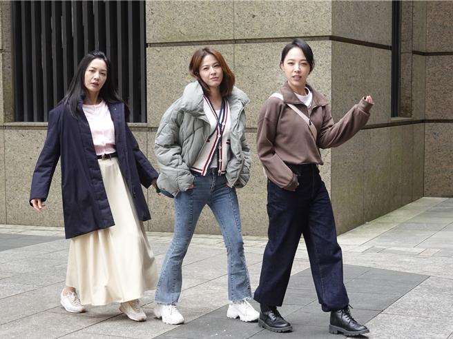 何蓓蓓（左起）、苏晏霈、勇兔在民视《好运来》成好姐妹，第一场戏建立起革命情感。（民视提供）