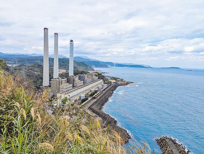 环境部20日表示，部长彭启明部长已接获立委提供资料，并依《公益揭弊者保护法》展开行政调查，指示环境部次长与土水领域专家组成专案小组，将在近期与基隆市环保局至协和电厂查察。（本报资料照片）