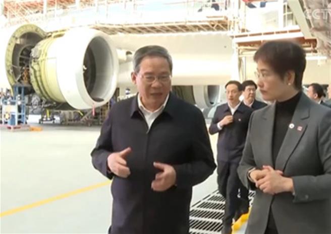 李强在福建调研民企，强调爱拚才会赢。（大陆央视）