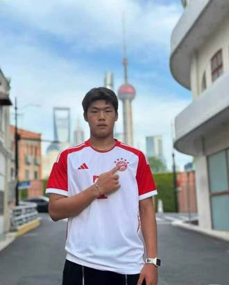 18歲足球新星生日前夕驟逝 遭對手「膝蓋撞頭」不幸腦死