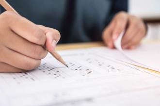 私校抢破头...「小六基测」爆乱象 专家揭2大主因：家长趋之若鹜