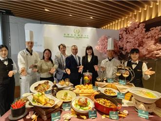 2026台灣燈會在嘉義 長榮文苑推出4天3夜綠色假期