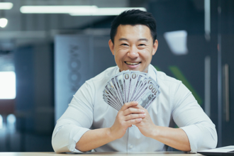  4生肖未來3個月發了！屬蛇貴人多 職場飛黃騰達