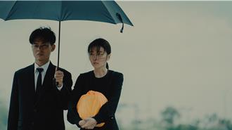 許安植《化外之醫》抱「父骨灰罈」淚崩：真的太重了！