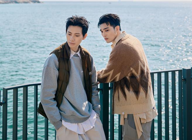 黃偉晉與彭千祐日前為香港旅遊發展局拍攝宣傳片。（源活國際娛樂提供）