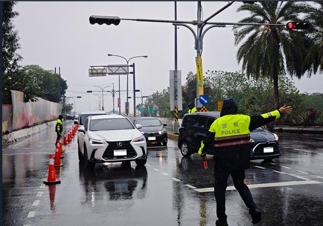 警政署将加强清明连假交通疏导措施。（翻摄照片／林郁平台北传真）