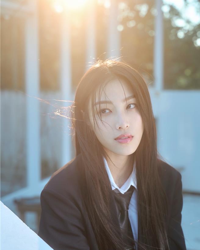 游宇潼Eileen将推出首张个人专辑《楚门》。（经纪公司提供）