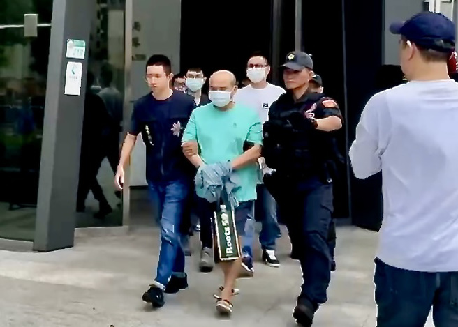 四海帮大哥郝广民涉恐吓富商，士林地院开庭裁定100万元交保，并限制住居。（报系资料照）