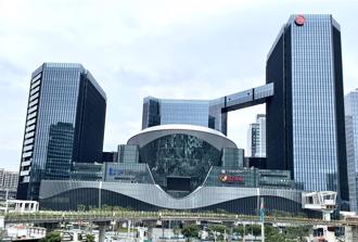 LaLaport比一般百貨強在哪？鄉民曝最大特色：這點沒得比