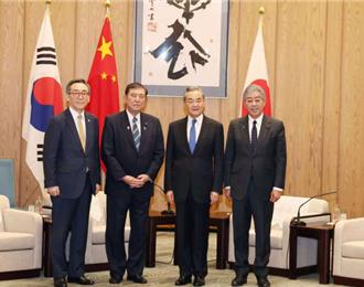 時論廣場》因應川普 大陸打群架策略奏效（施威全）