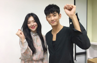 金秀賢新戰場＋1 昔合作19禁片女星親哥諷：他會從高處跌落